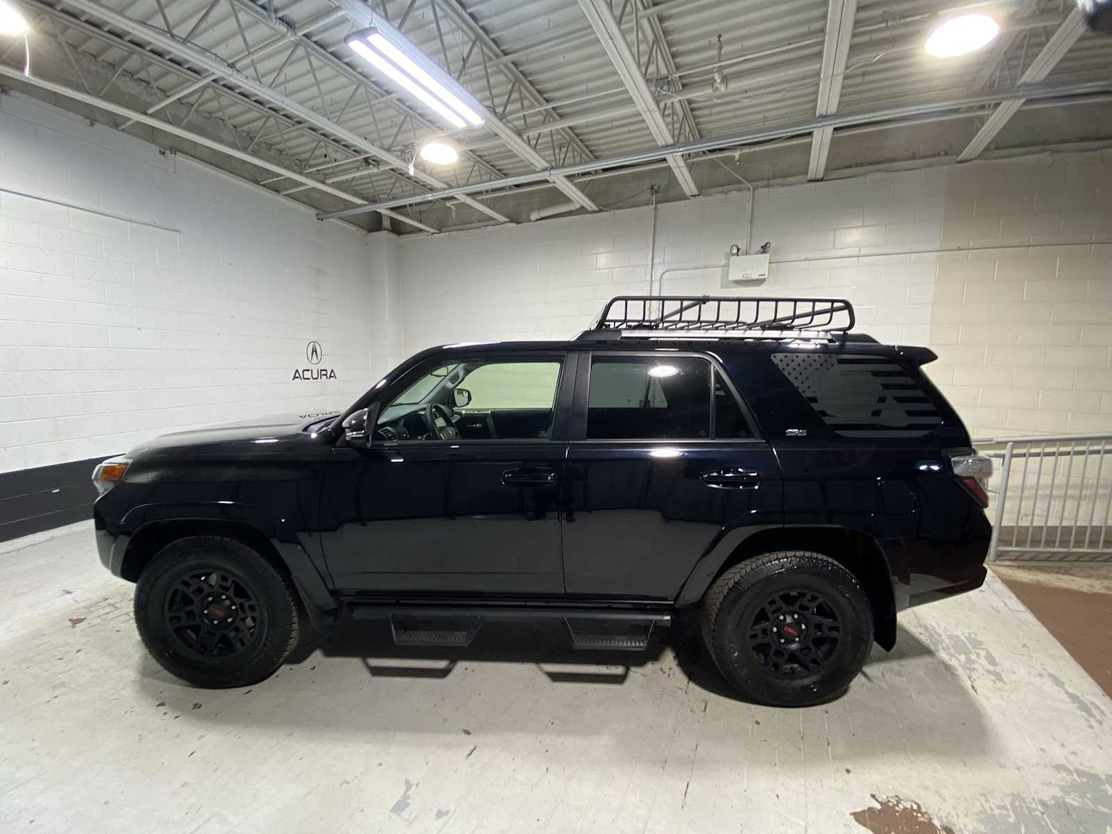 Thumbnail: 2023 Toyota 4Runner - 3