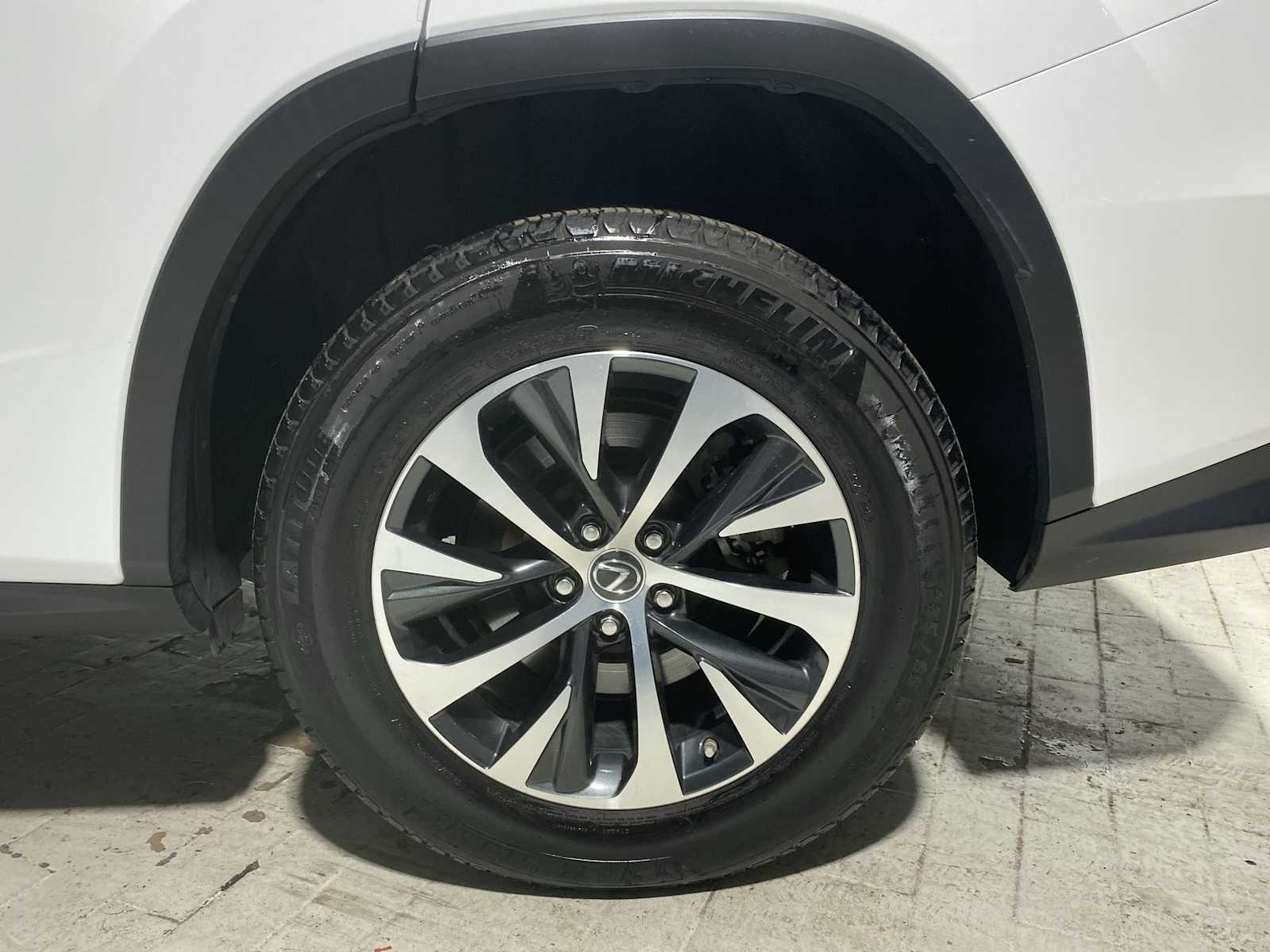 Thumbnail: 2020 Lexus RX - 8