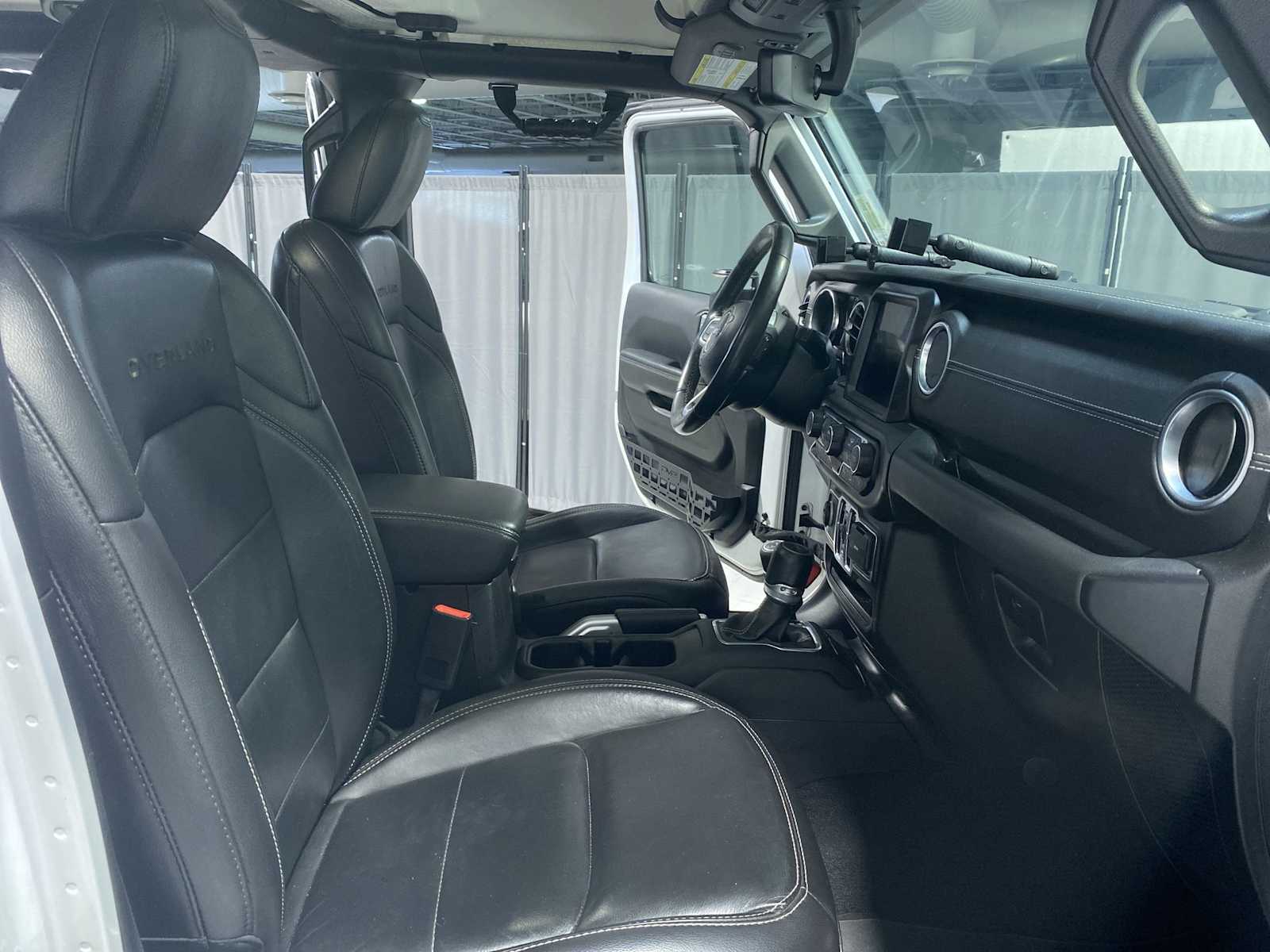 Thumbnail: 2020 Jeep Gladiator - 13