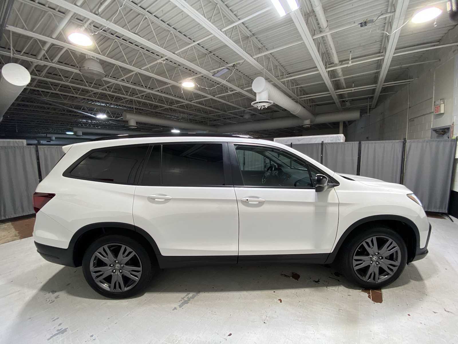 Thumbnail: 2022 Honda Pilot - 27