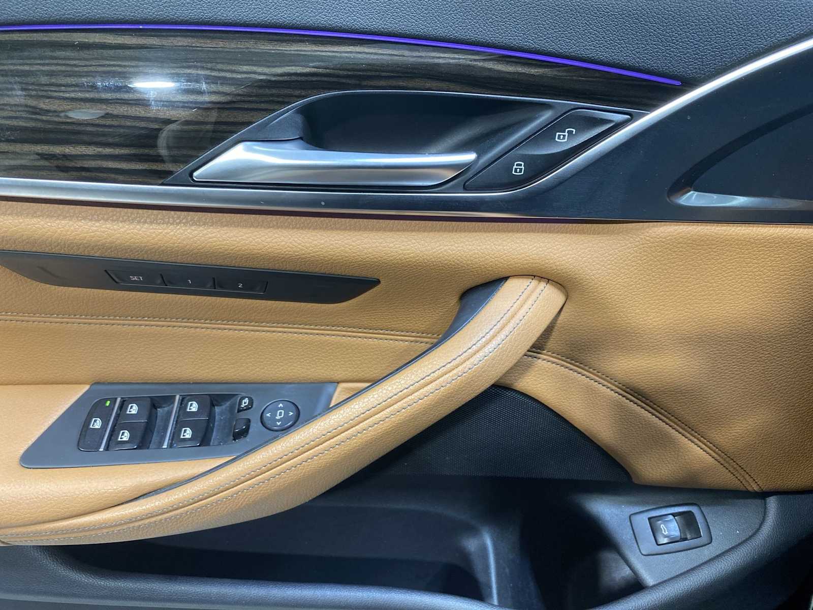 Thumbnail: 2018 BMW 5 Series - 23