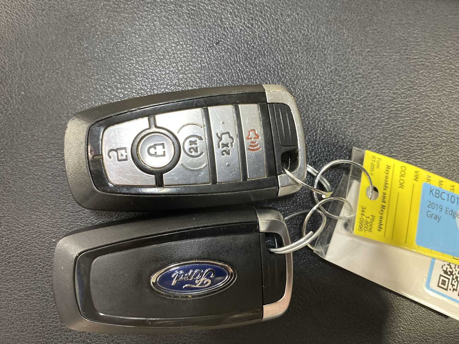 Thumbnail: 2019 Ford Edge - 20