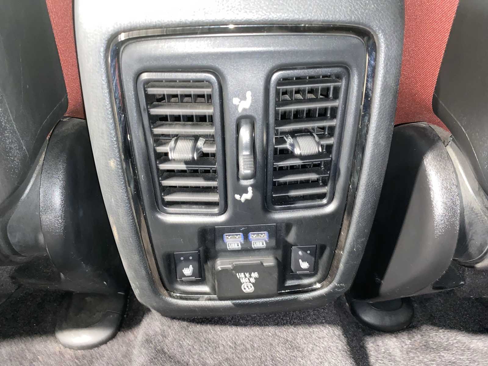 Thumbnail: 2018 Dodge Durango - 25