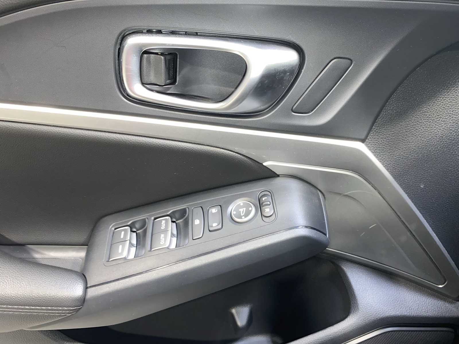 Thumbnail: 2024 Acura Integra - 23