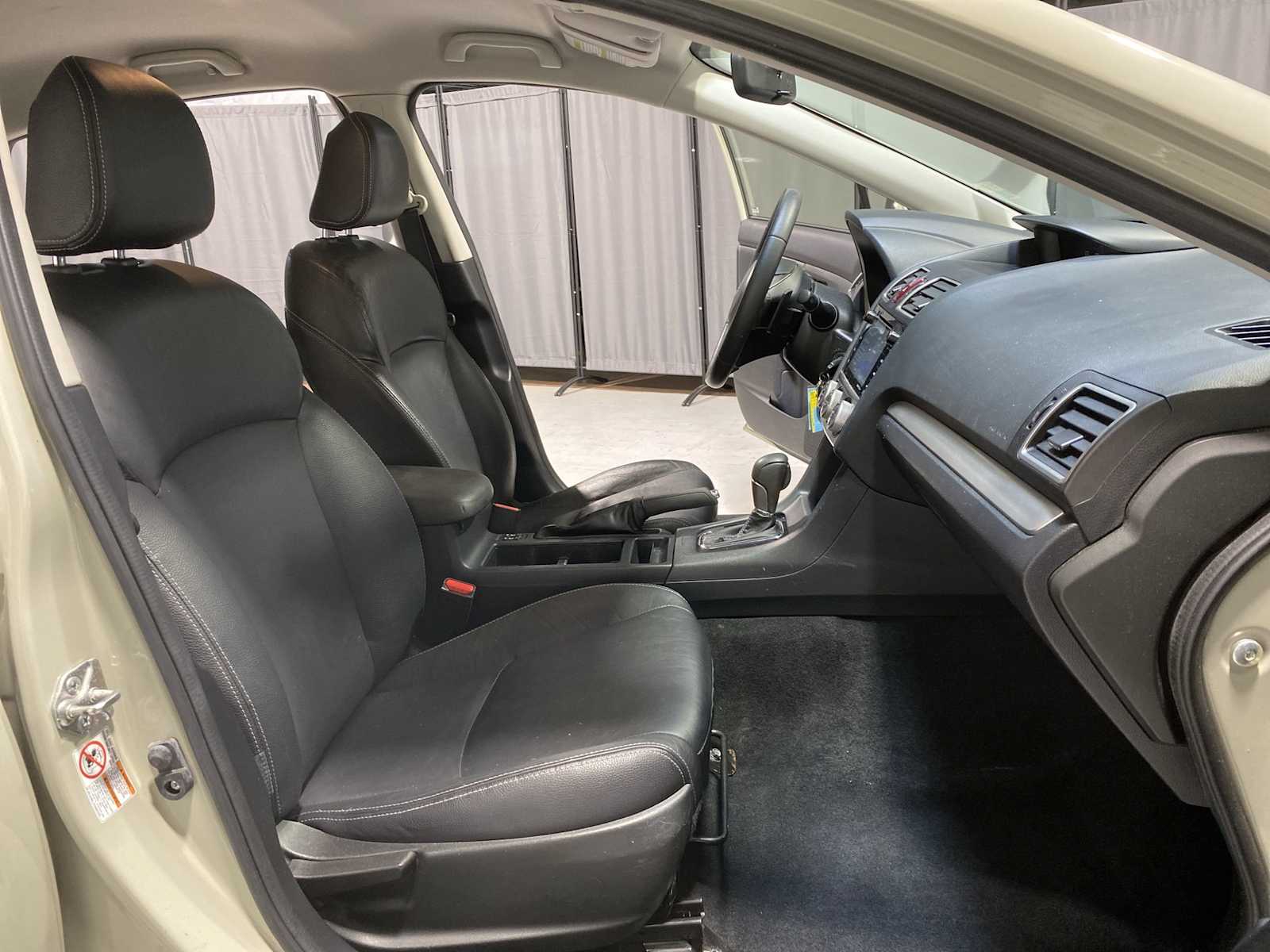 Thumbnail: 2015 Subaru XV Crosstrek - 14