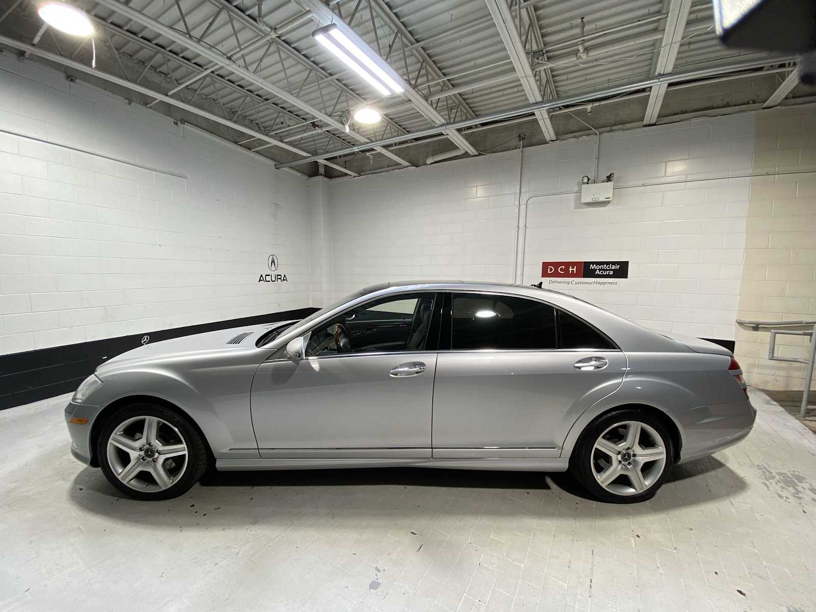 Thumbnail: 2008 Mercedes-Benz S-Class - 3