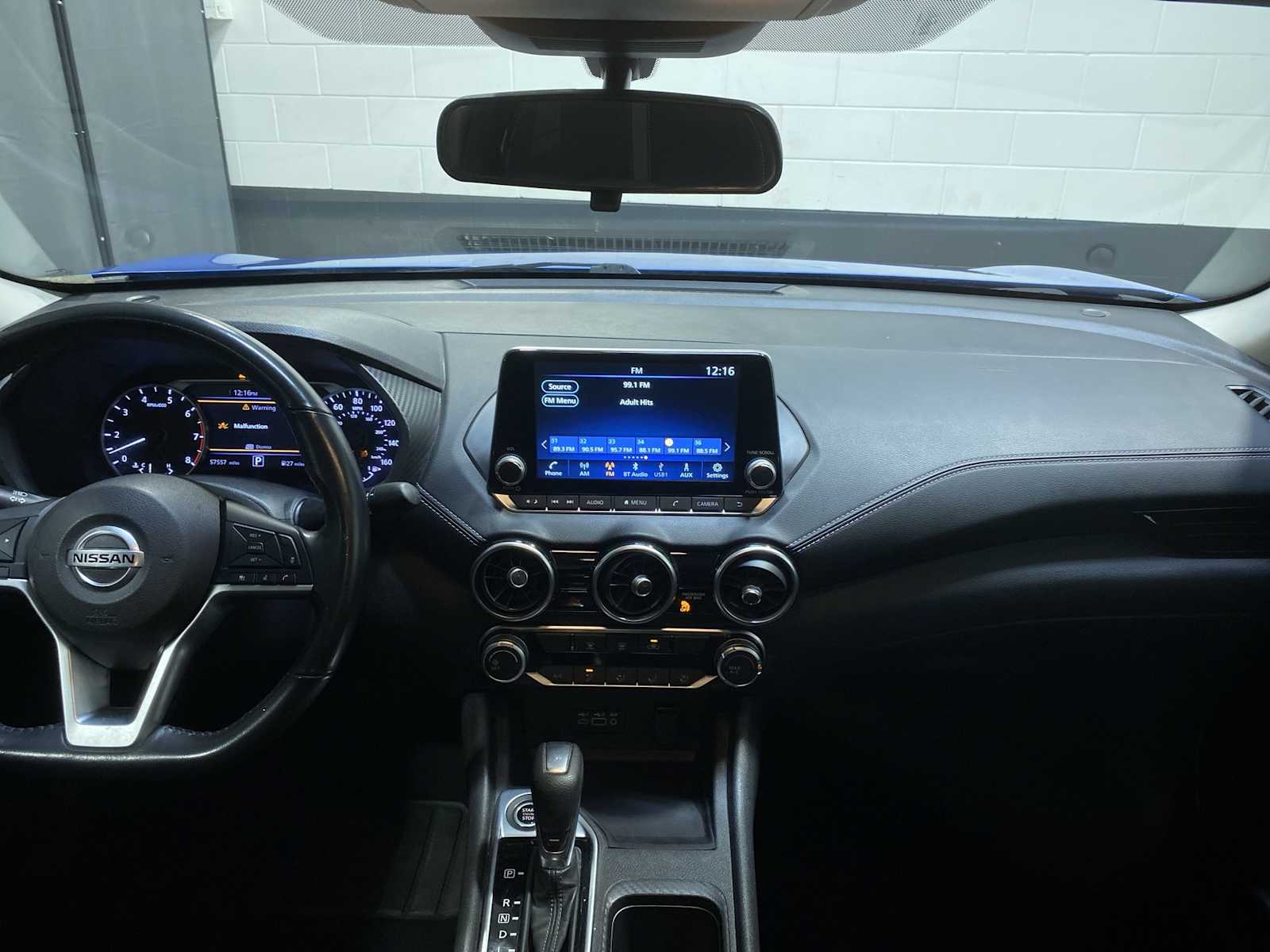 Thumbnail: 2022 Nissan Sentra - 10