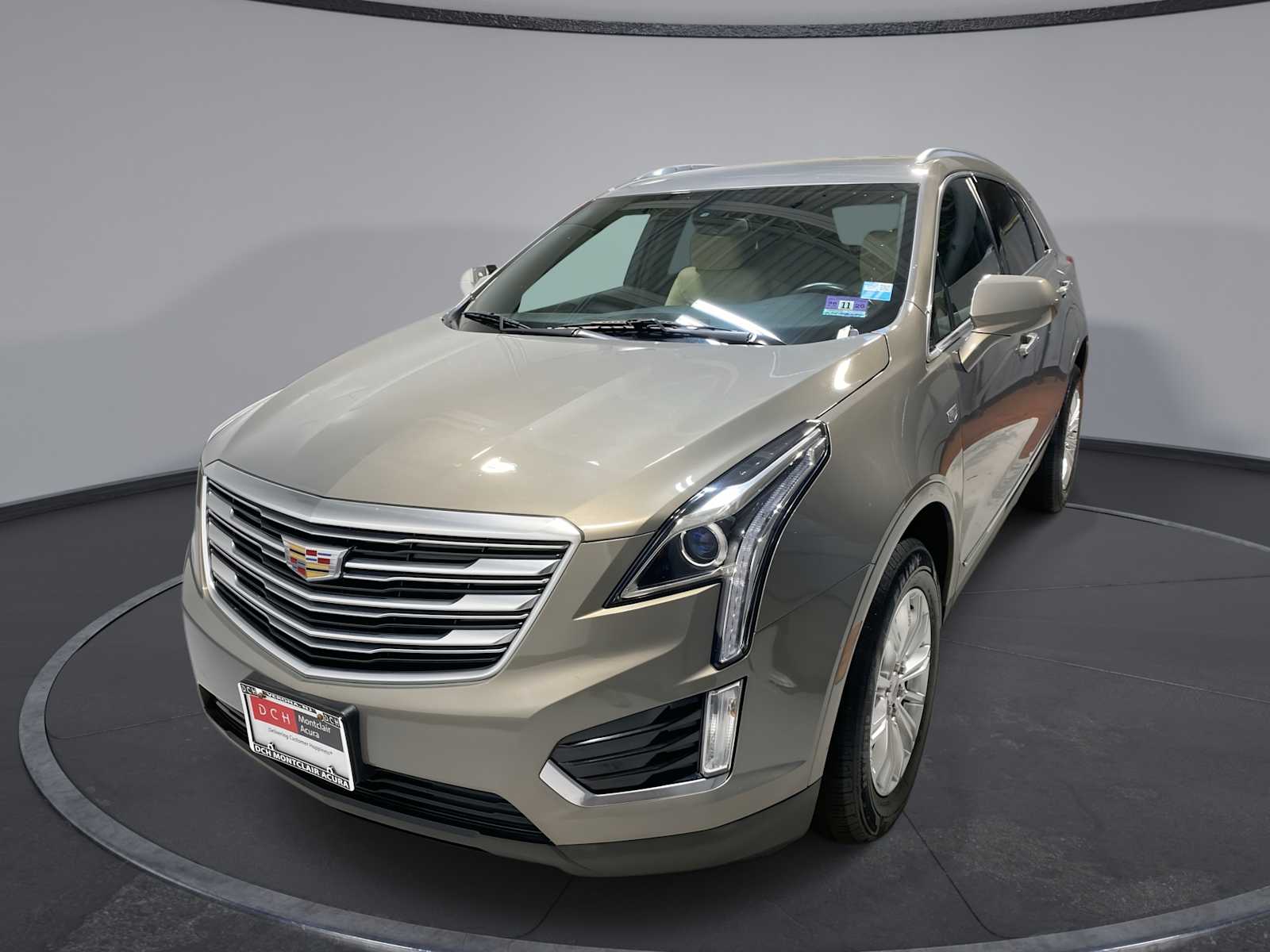 Thumbnail: 2018 Cadillac XT5 - 1