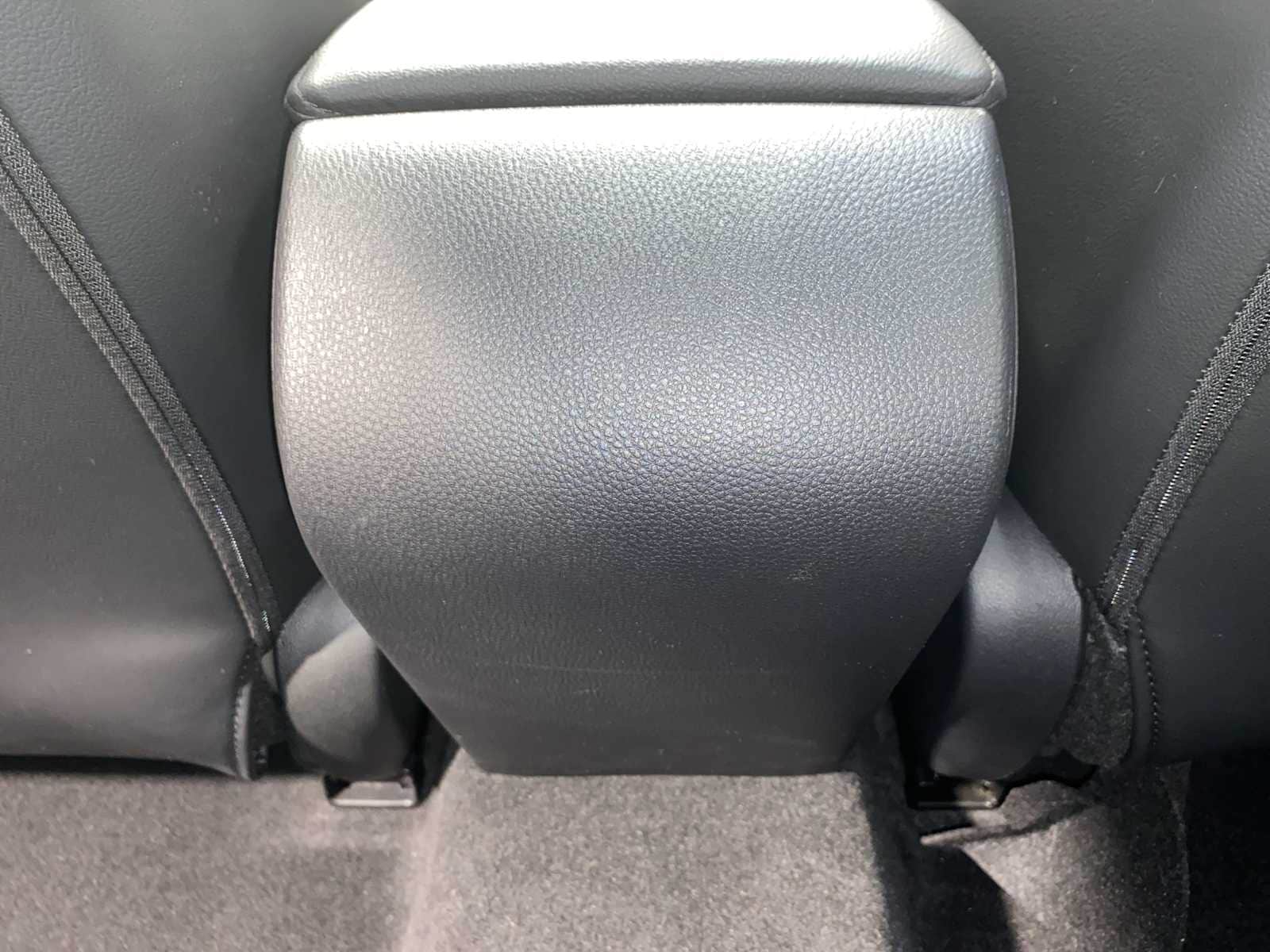 Thumbnail: 2023 Acura Integra - 25