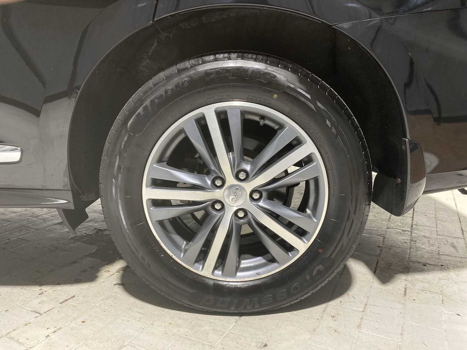 Thumbnail: 2019 INFINITI QX60 - 8