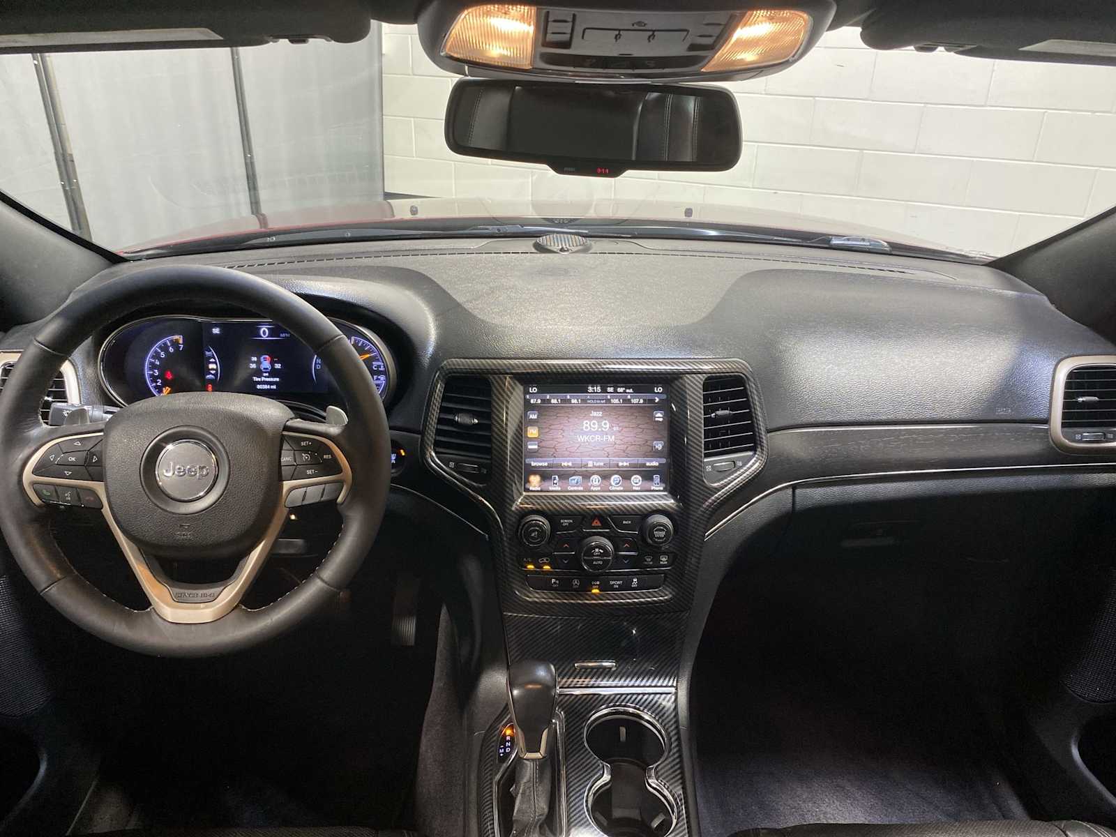 Thumbnail: 2016 Jeep Grand Cherokee - 10