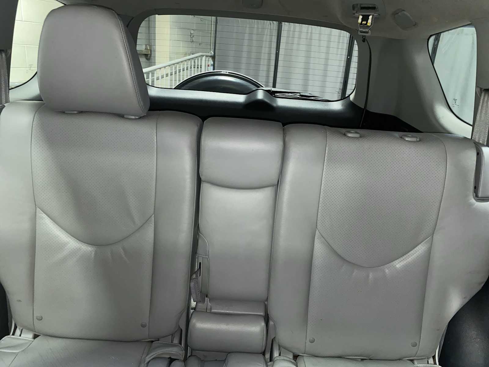Thumbnail: 2011 Toyota RAV4 - 21
