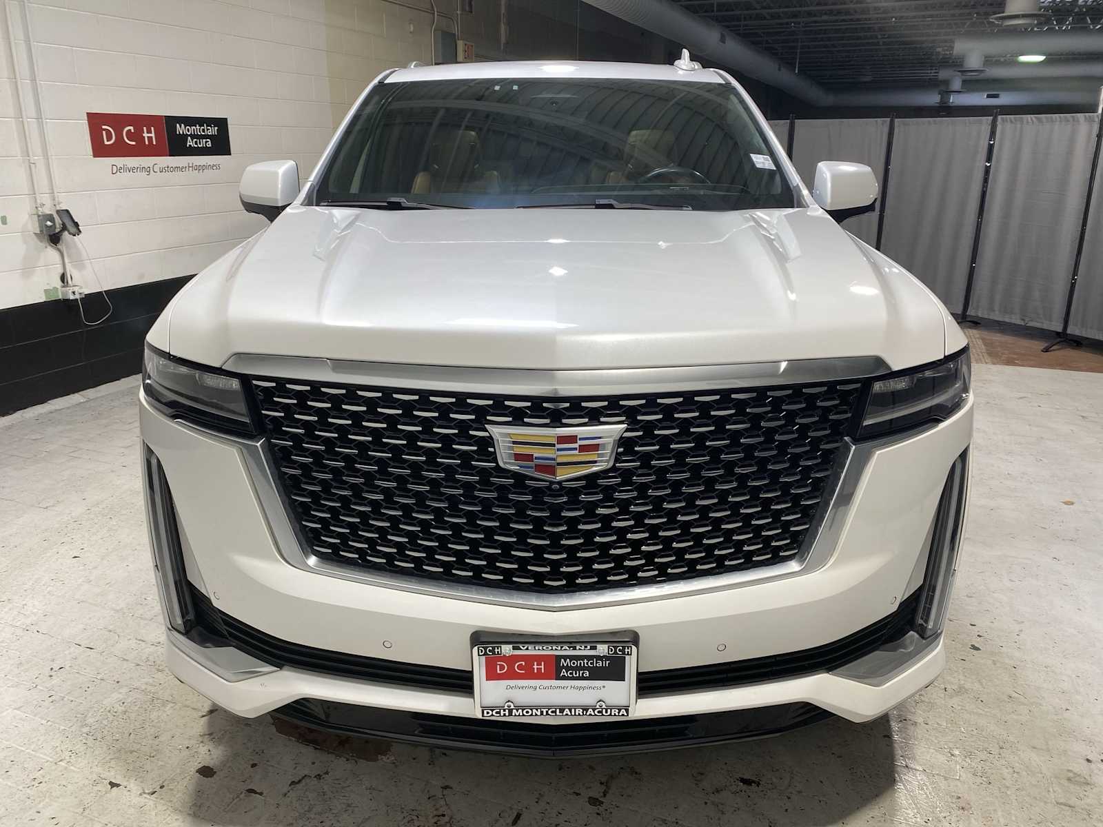 Thumbnail: 2022 Cadillac Escalade - 6