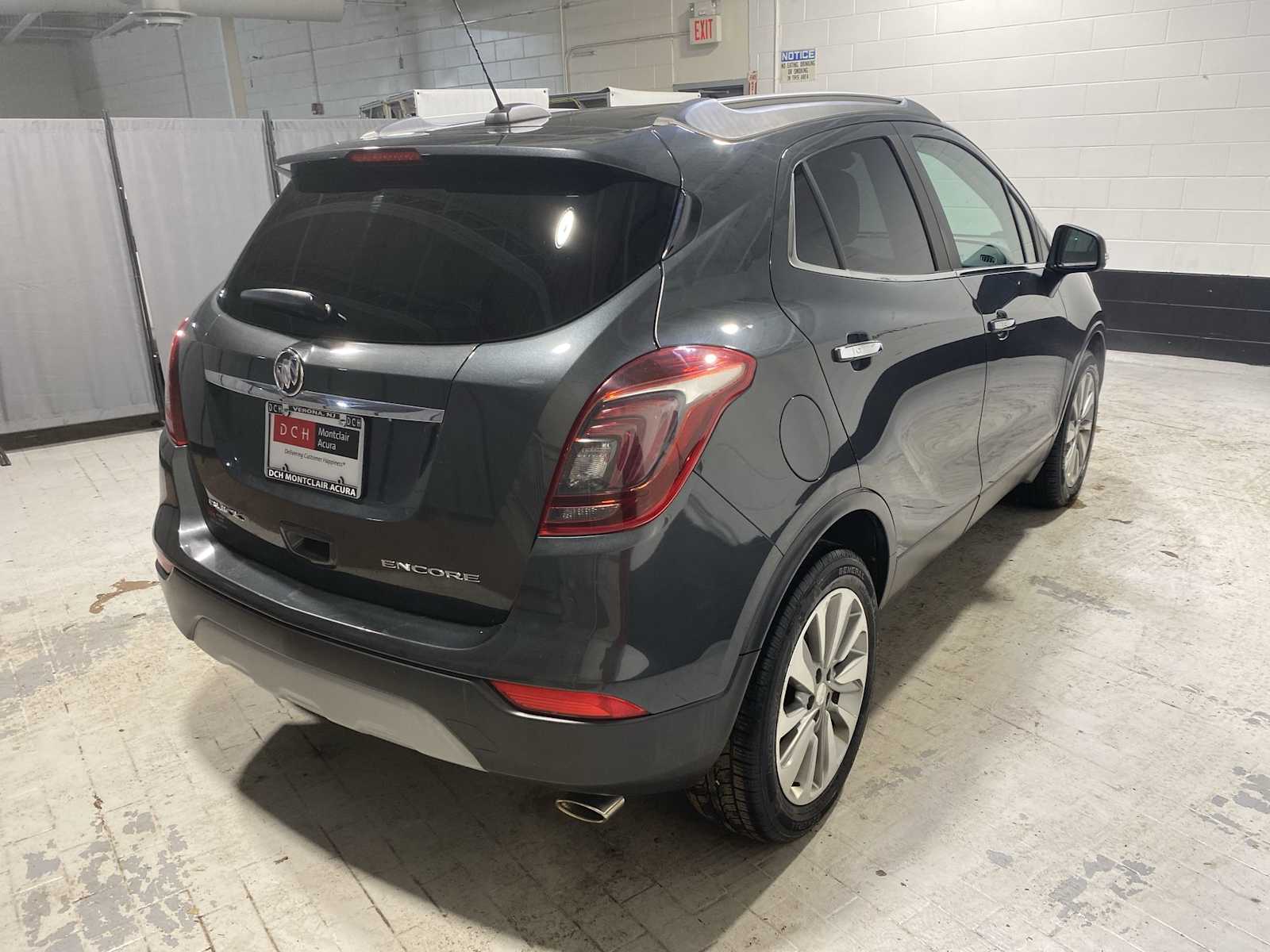 Thumbnail: 2017 Buick Encore - 26