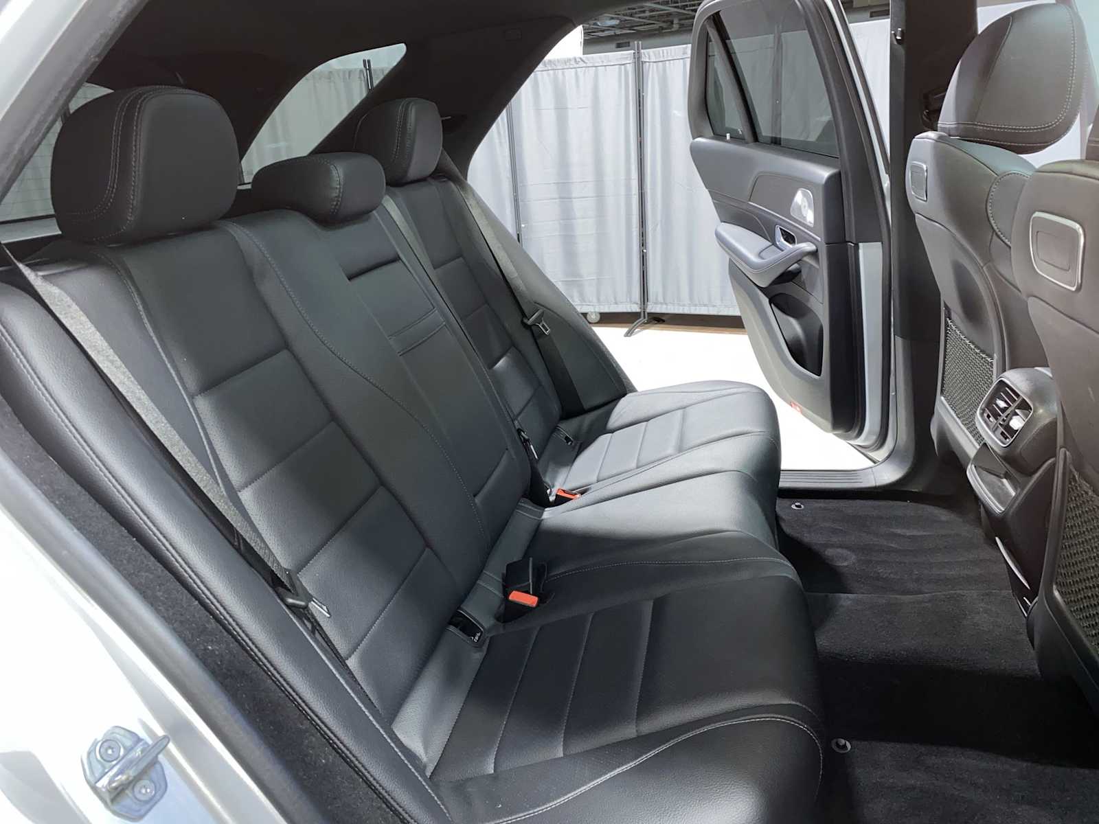 Thumbnail: 2020 Mercedes-Benz GLE - 13