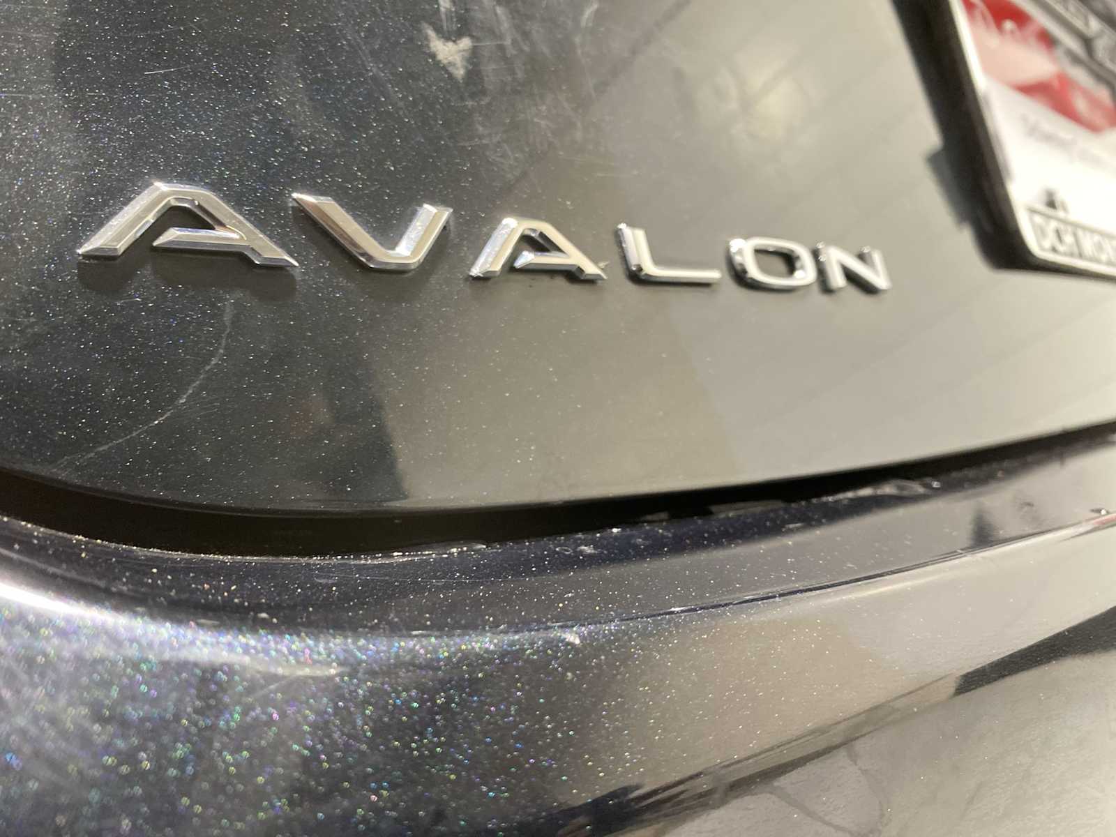 Thumbnail: 2016 Toyota Avalon - 7