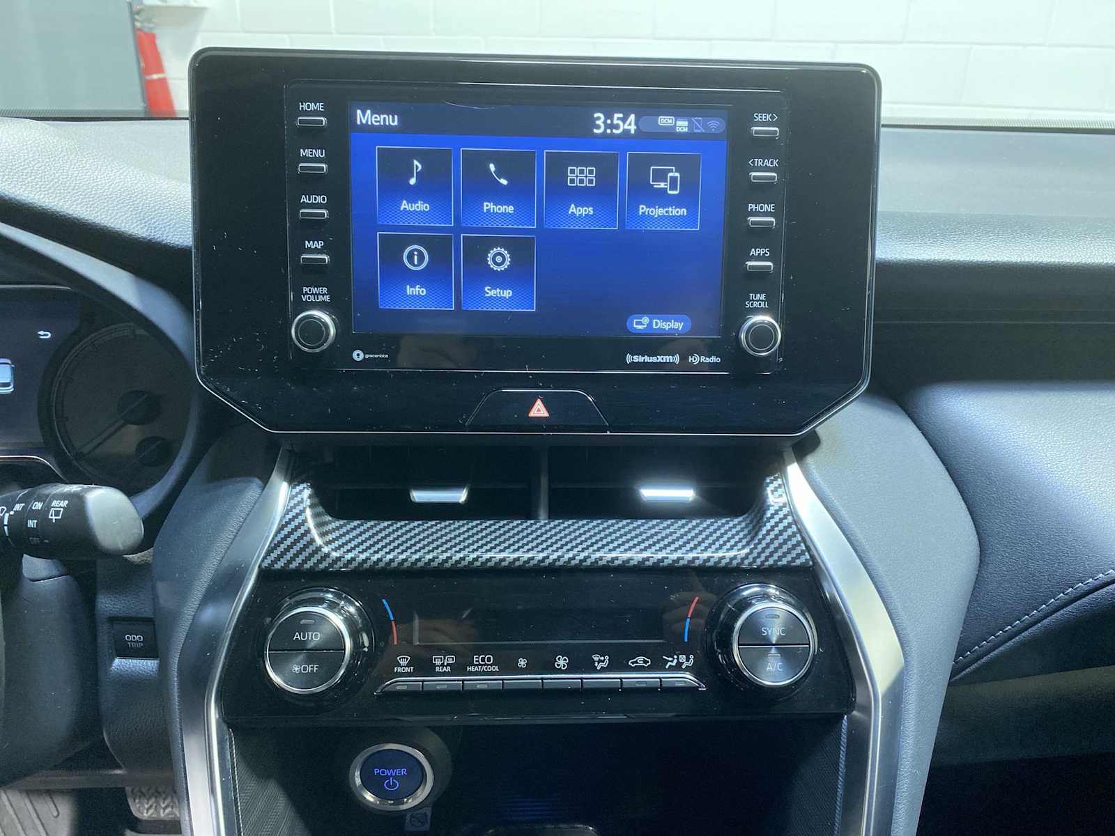 Thumbnail: 2022 Toyota Venza - 16