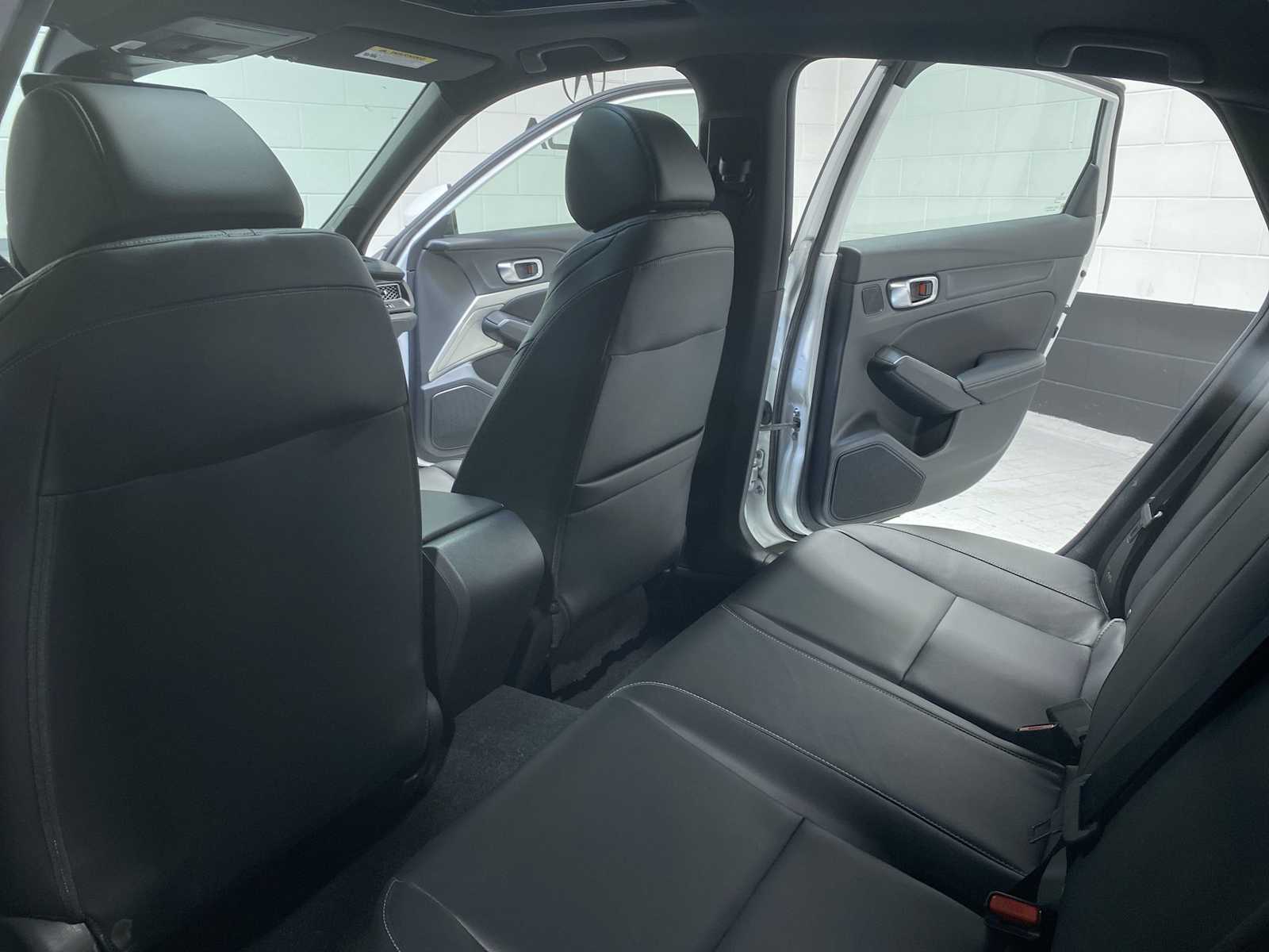 Thumbnail: 2023 Acura Integra - 12