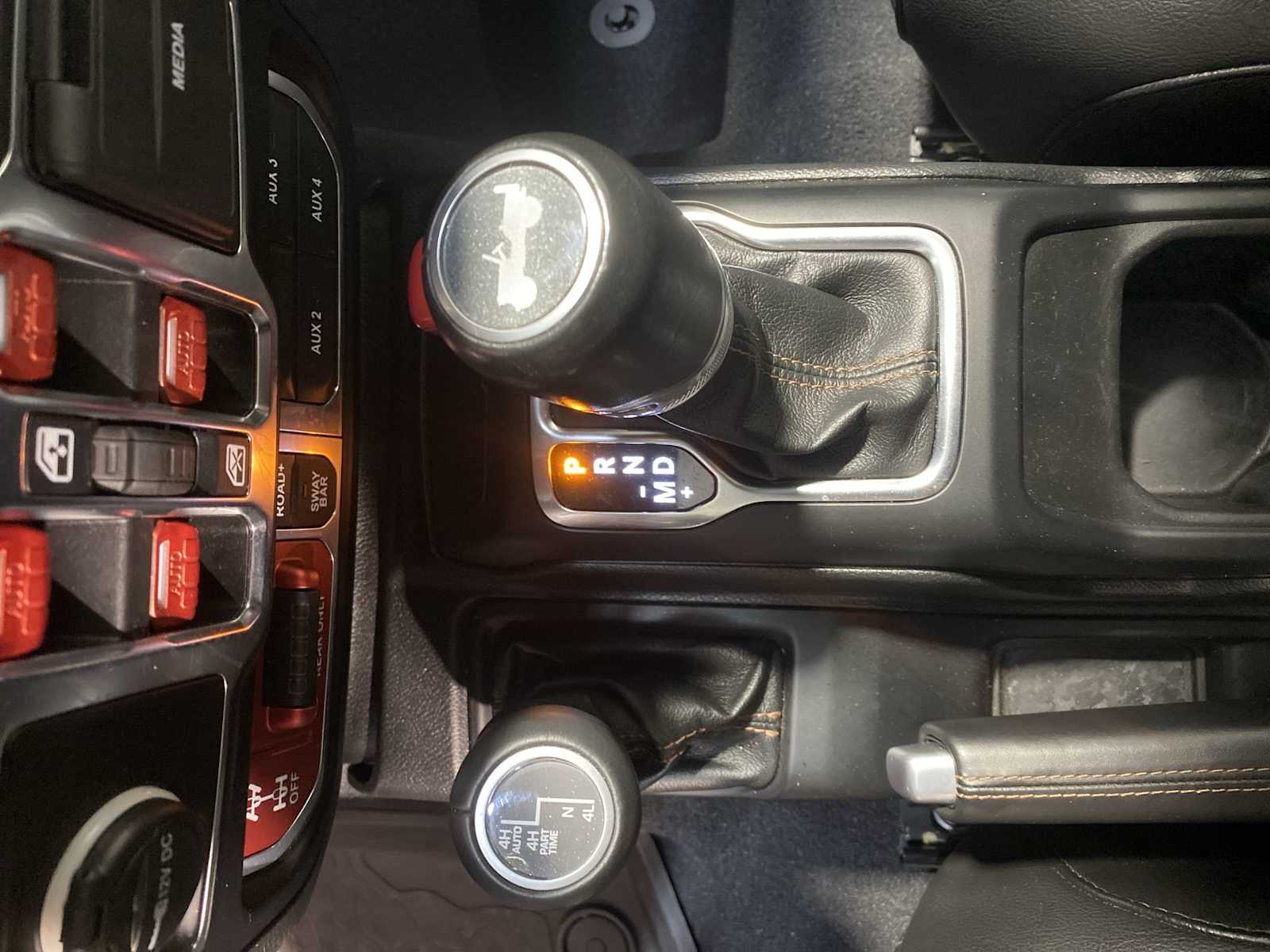 Thumbnail: 2021 Jeep Wrangler - 17