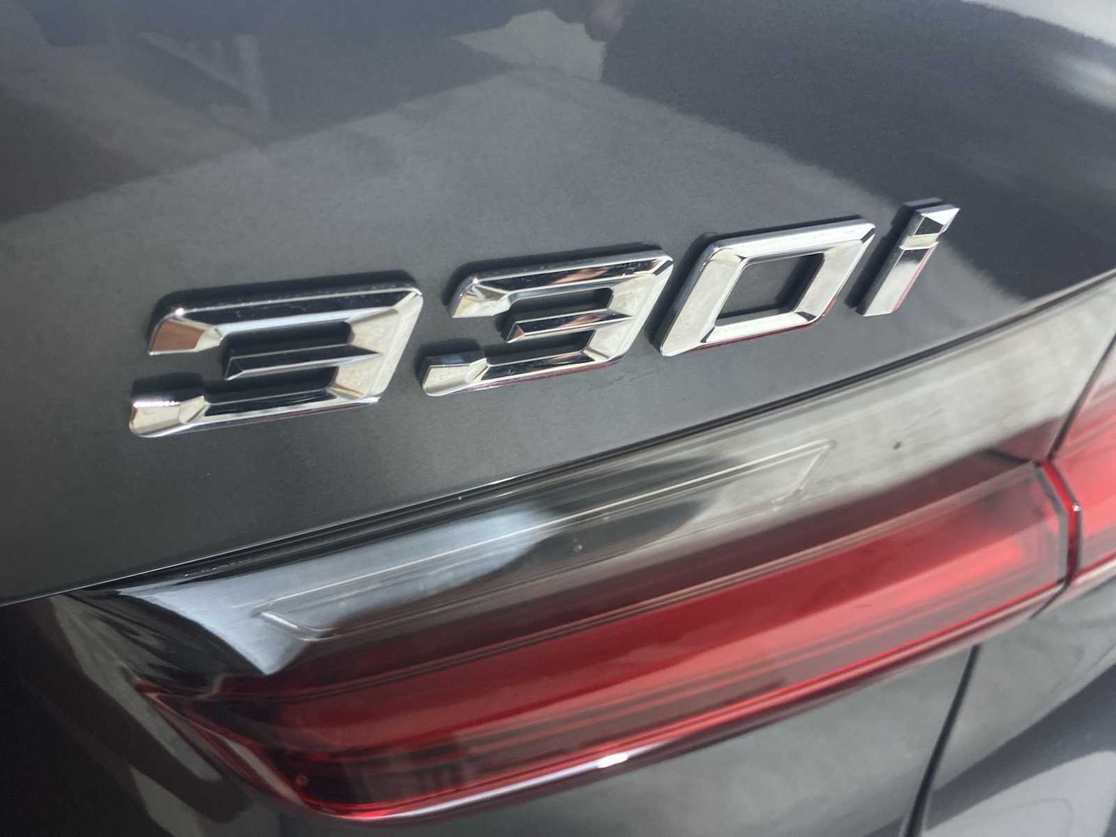 Thumbnail: 2022 BMW 3 Series - 7