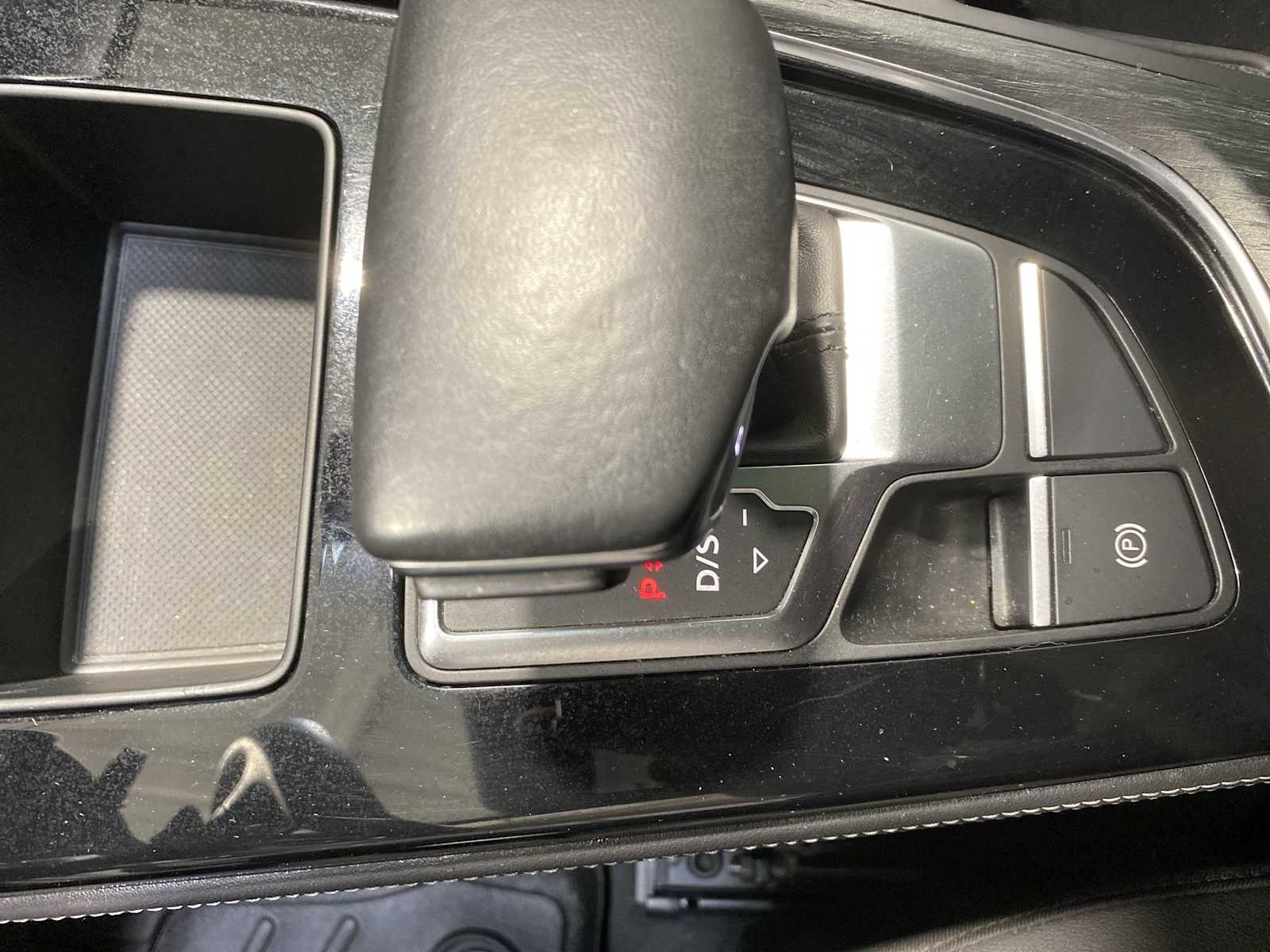 Thumbnail: 2022 Audi A5 - 17