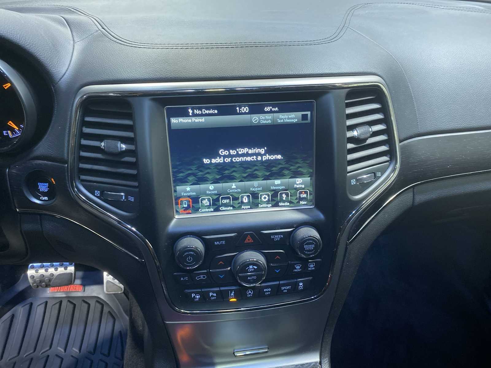 Thumbnail: 2018 Jeep Grand Cherokee - 16