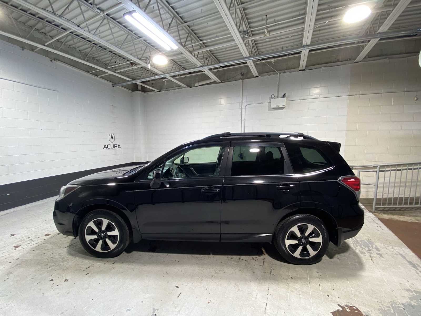 Thumbnail: 2018 Subaru Forester - 3