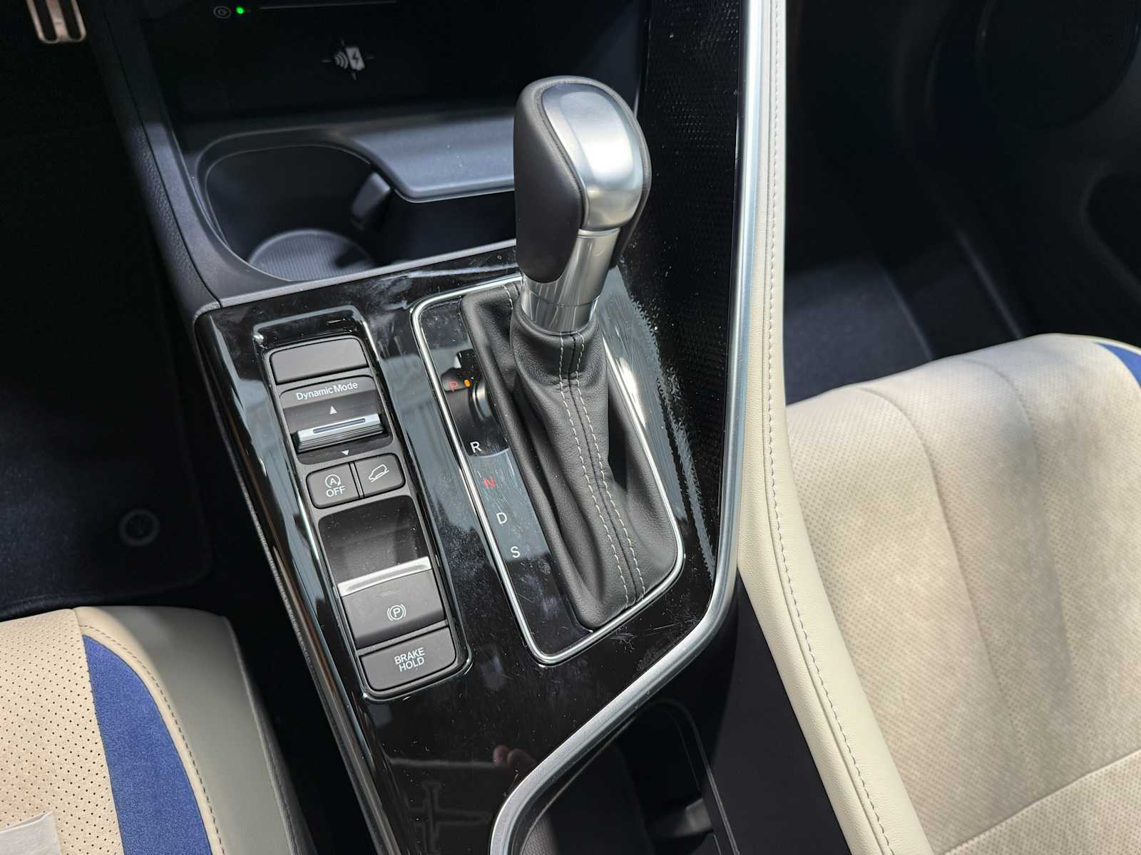 Thumbnail: 2025 Acura ADX - 21