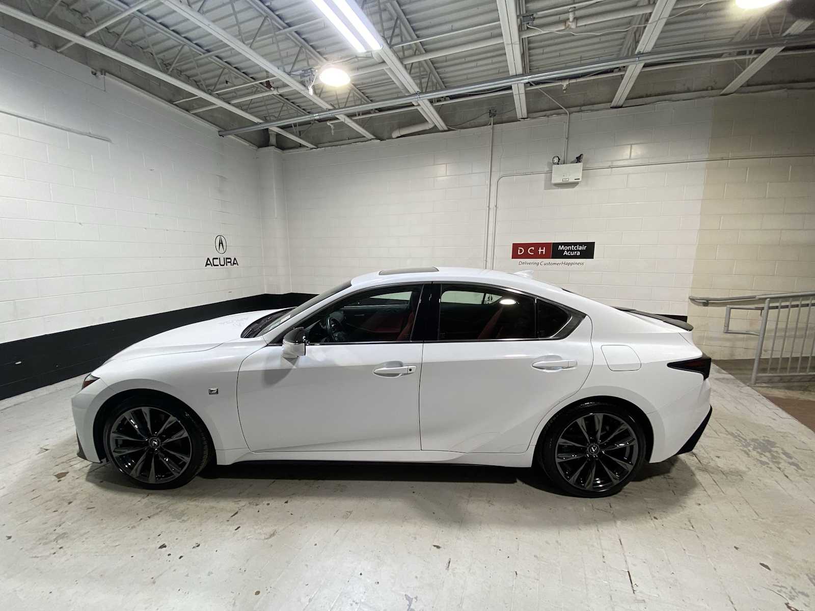 Thumbnail: 2023 Lexus IS - 3