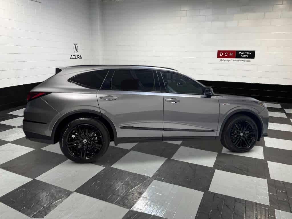 Thumbnail: 2026 Acura MDX - 6