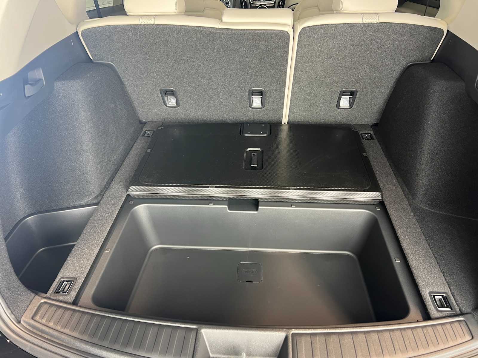 Thumbnail: 2026 Acura RDX - 30