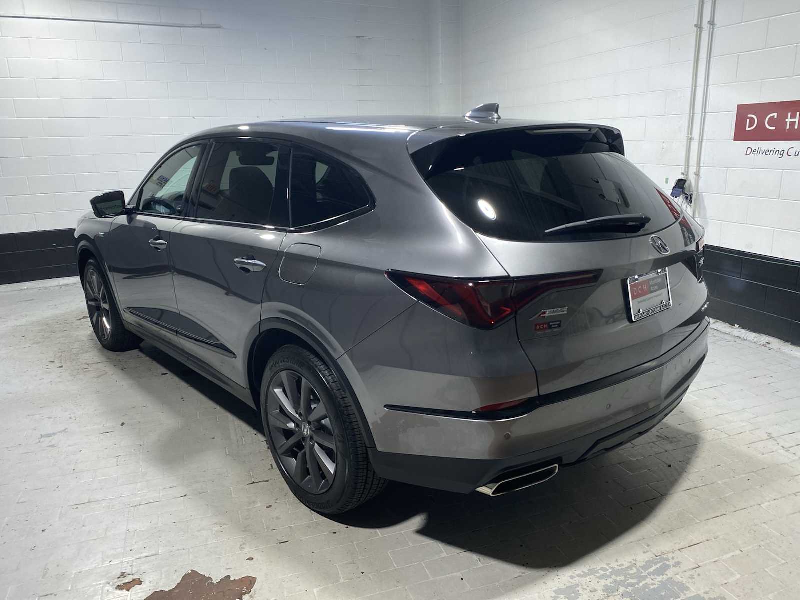 Thumbnail: 2026 Acura MDX - 4