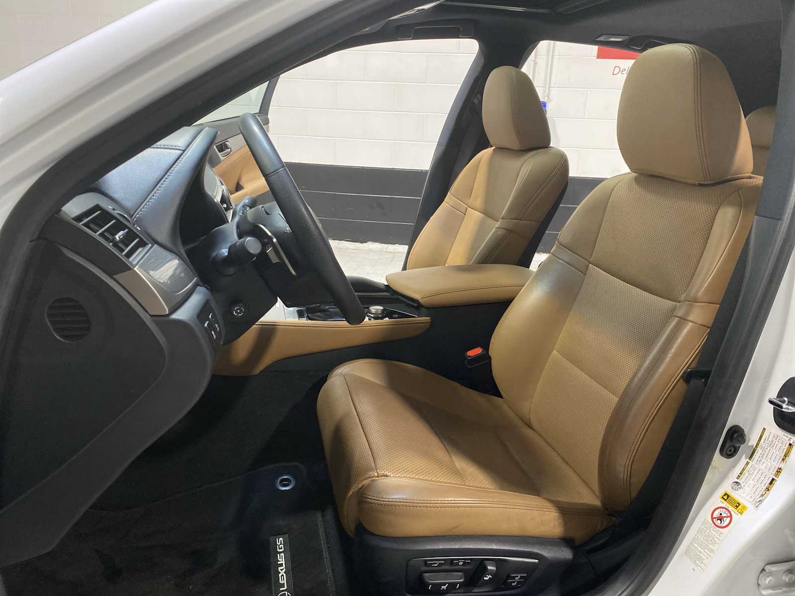 Thumbnail: 2015 Lexus GS - 11