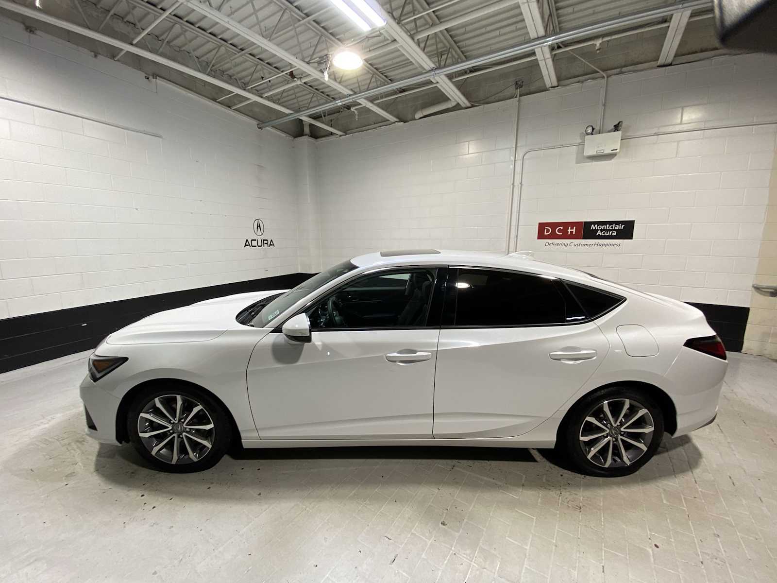 Thumbnail: 2023 Acura Integra - 3