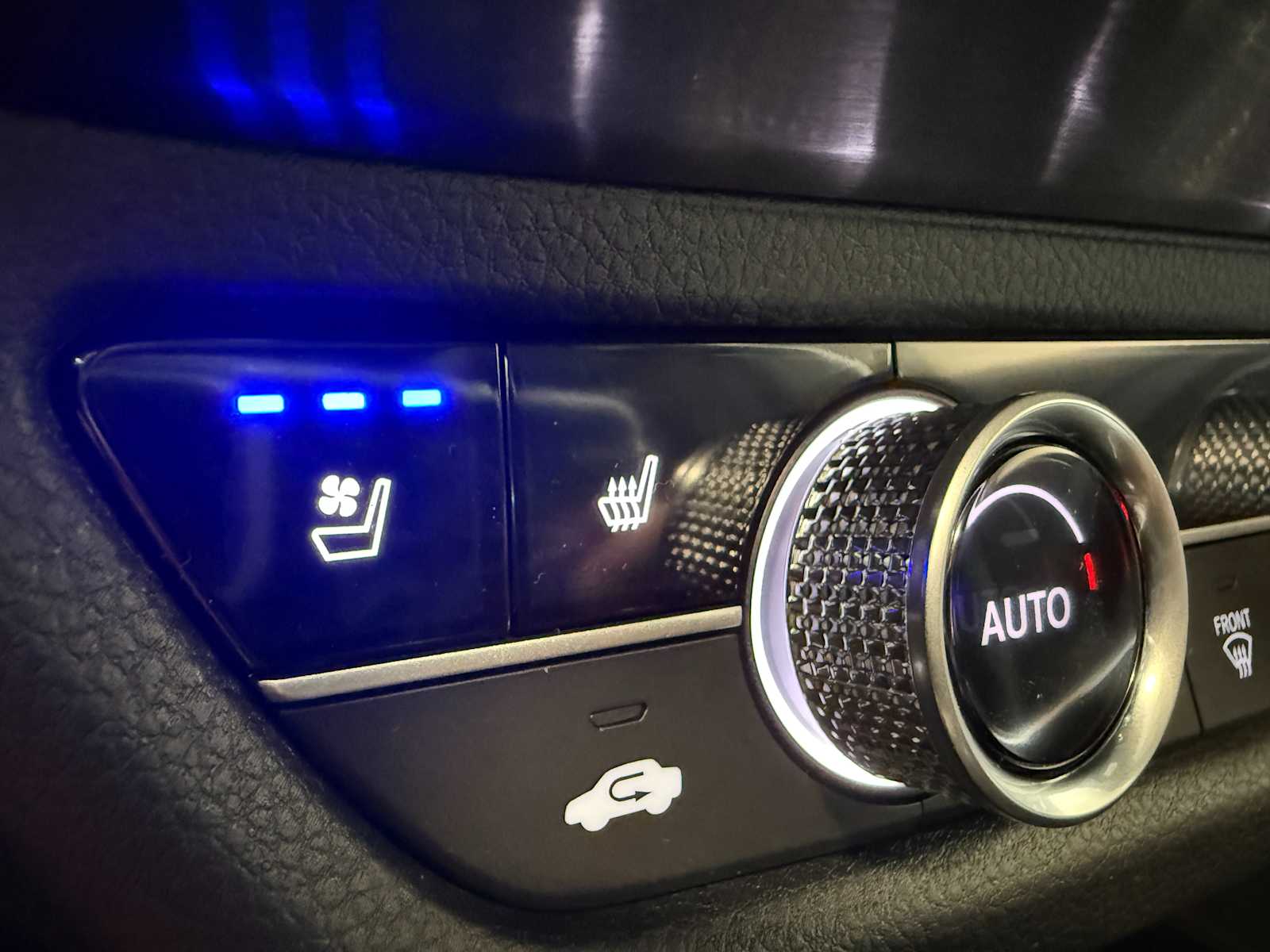 Thumbnail: 2026 Acura ADX - 21