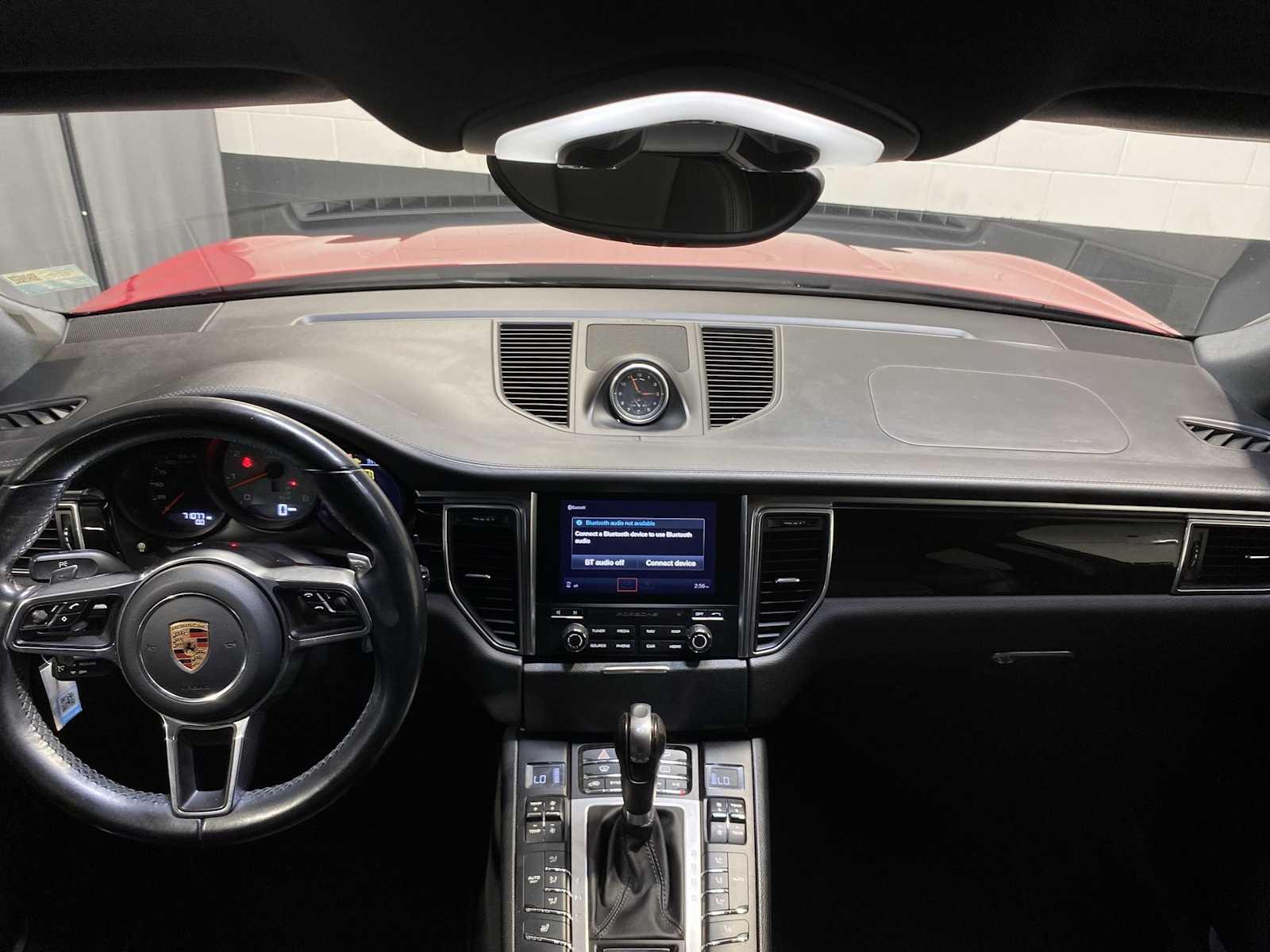 Thumbnail: 2017 Porsche Macan - 10