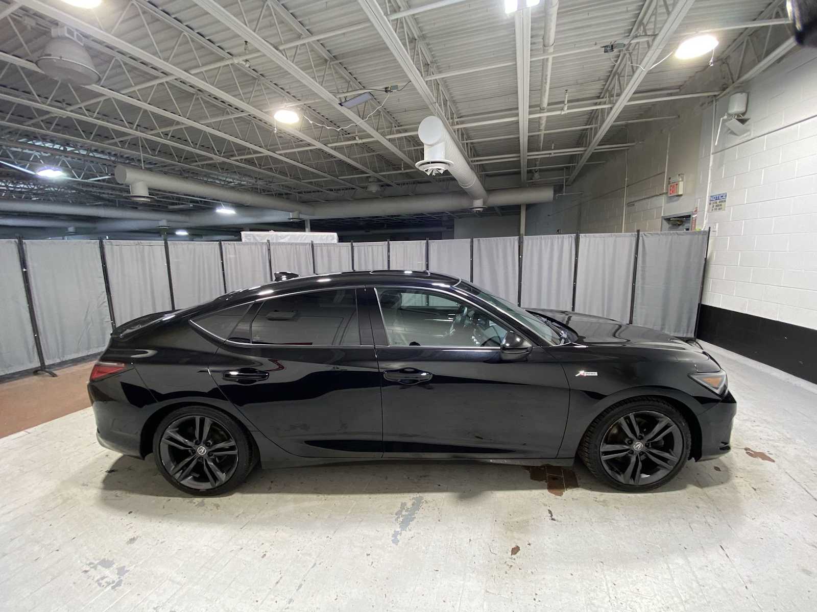 Thumbnail: 2023 Acura Integra - 27