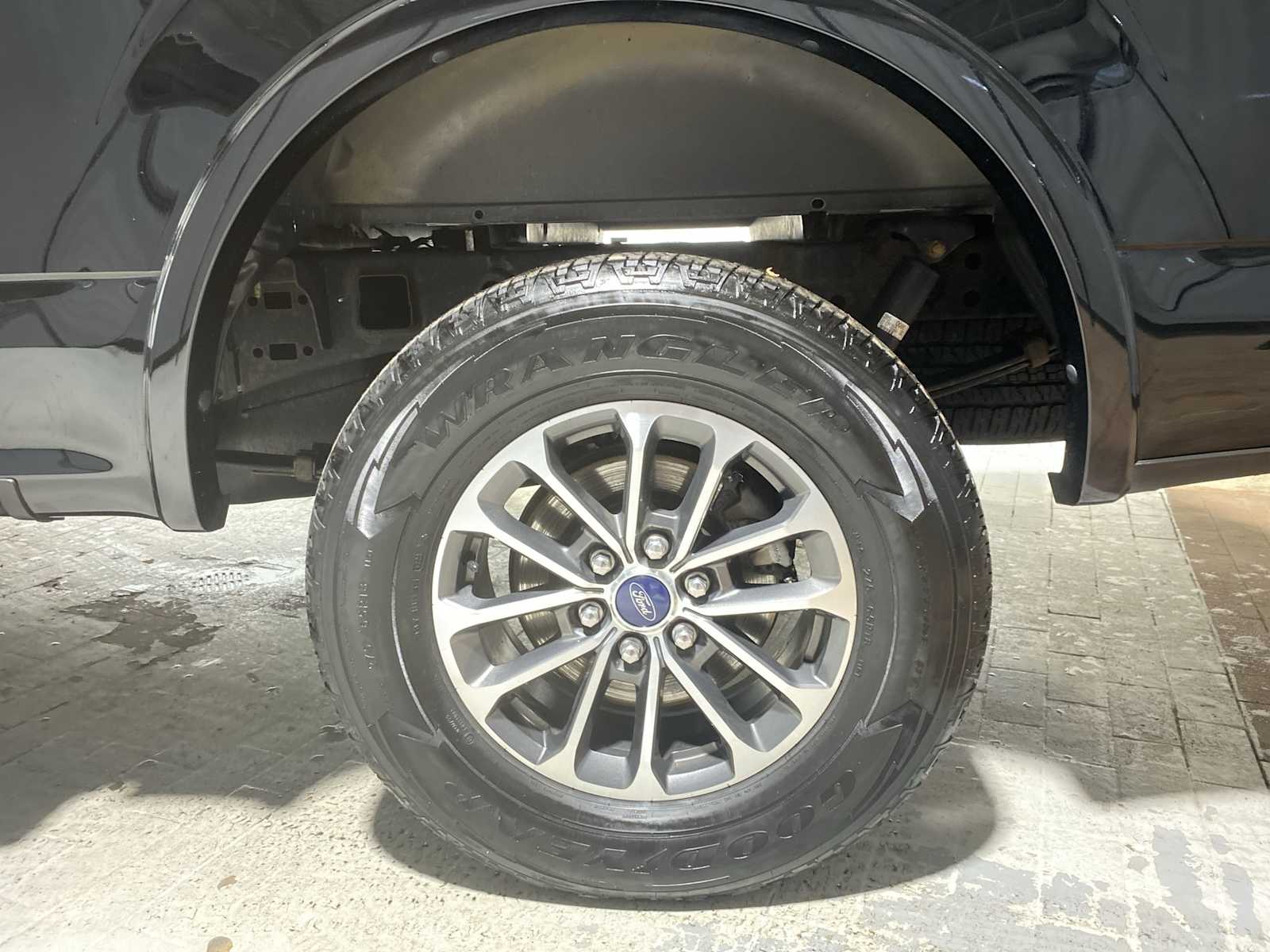 Thumbnail: 2018 Ford F-150 - 8