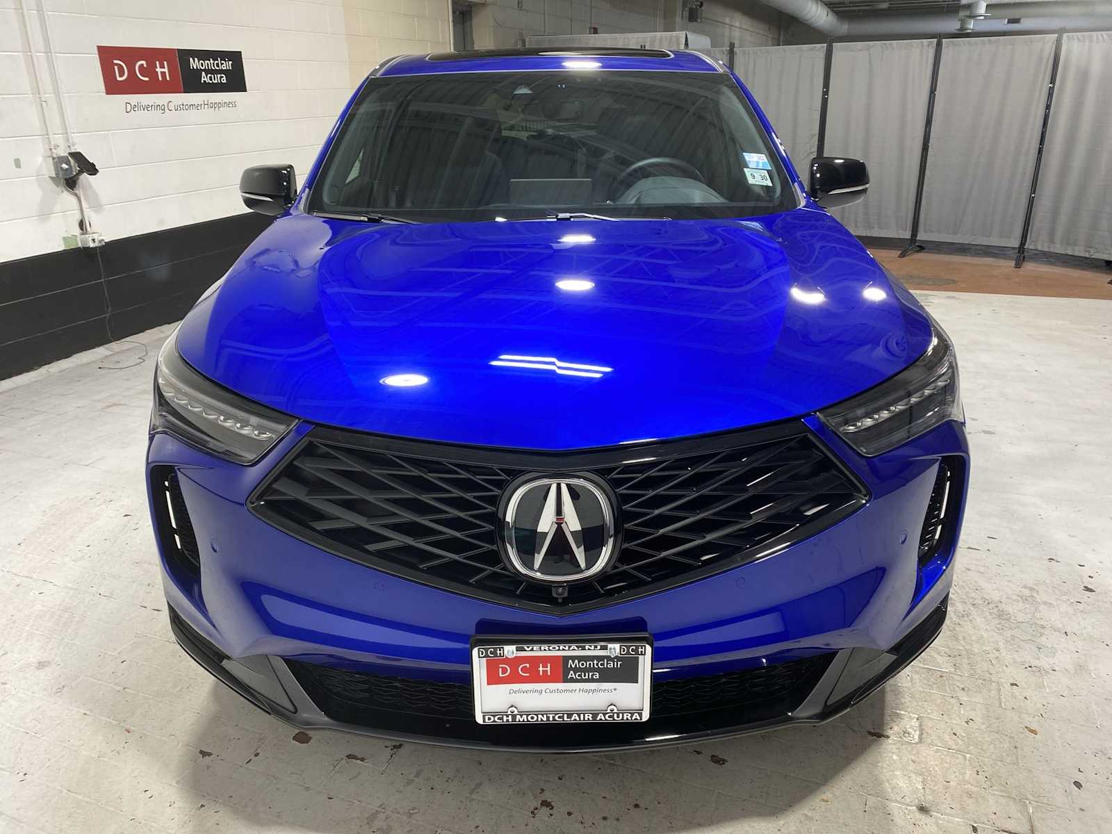 Thumbnail: 2025 Acura RDX - 6