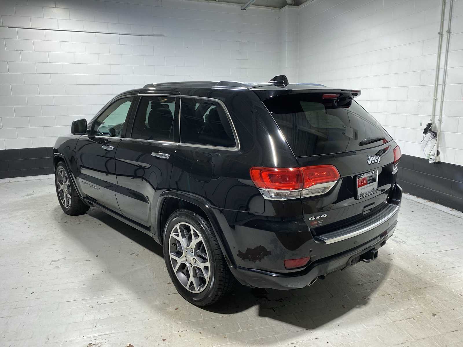 Thumbnail: 2019 Jeep Grand Cherokee - 4