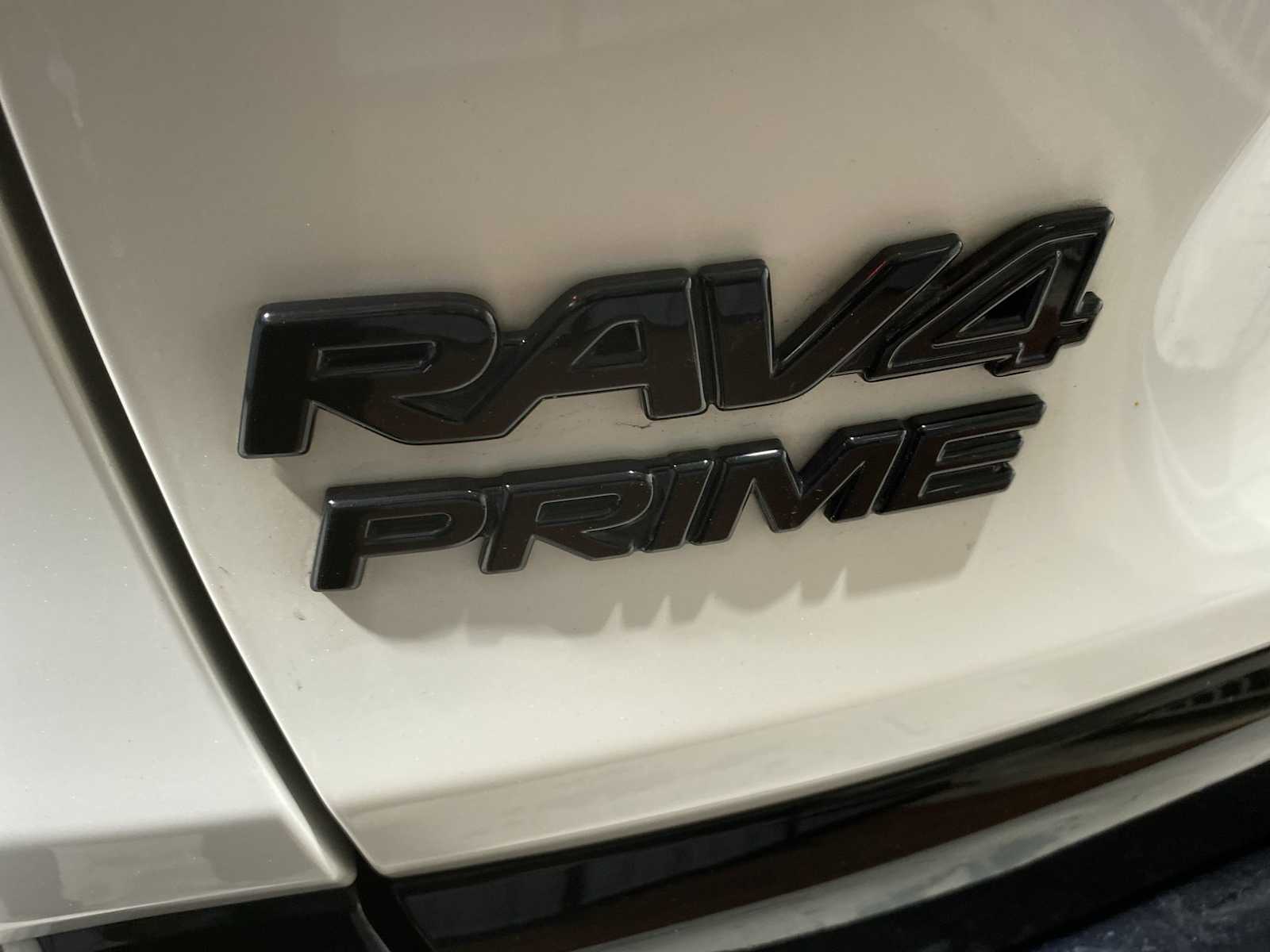 Thumbnail: 2022 Toyota RAV4 - 7