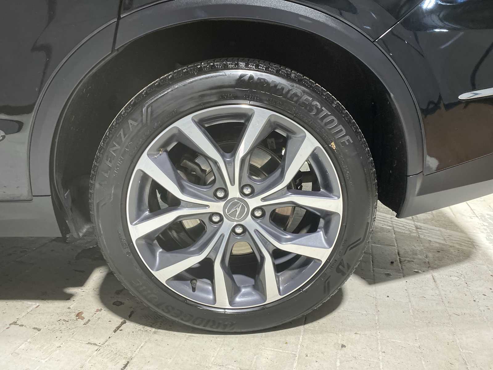 Thumbnail: 2023 Acura MDX - 8