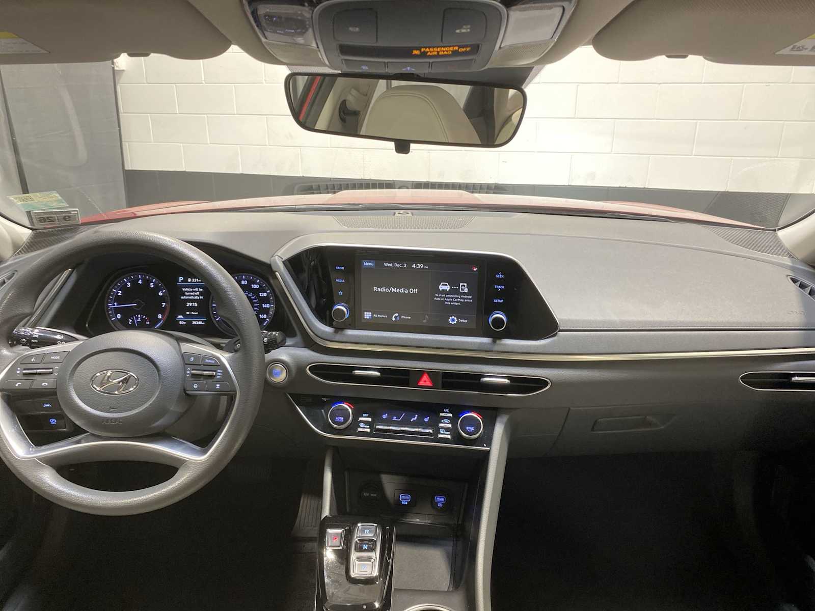 Thumbnail: 2022 Hyundai Sonata - 10