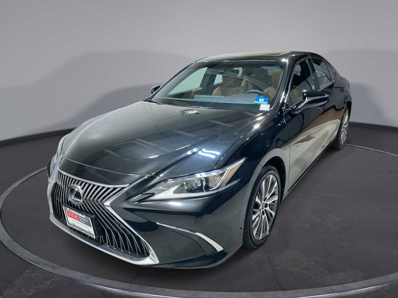 Thumbnail: 2020 Lexus ES - 1