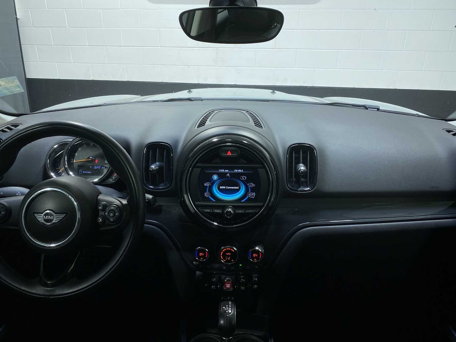 Thumbnail: 2018 MINI Cooper Countryman - 10