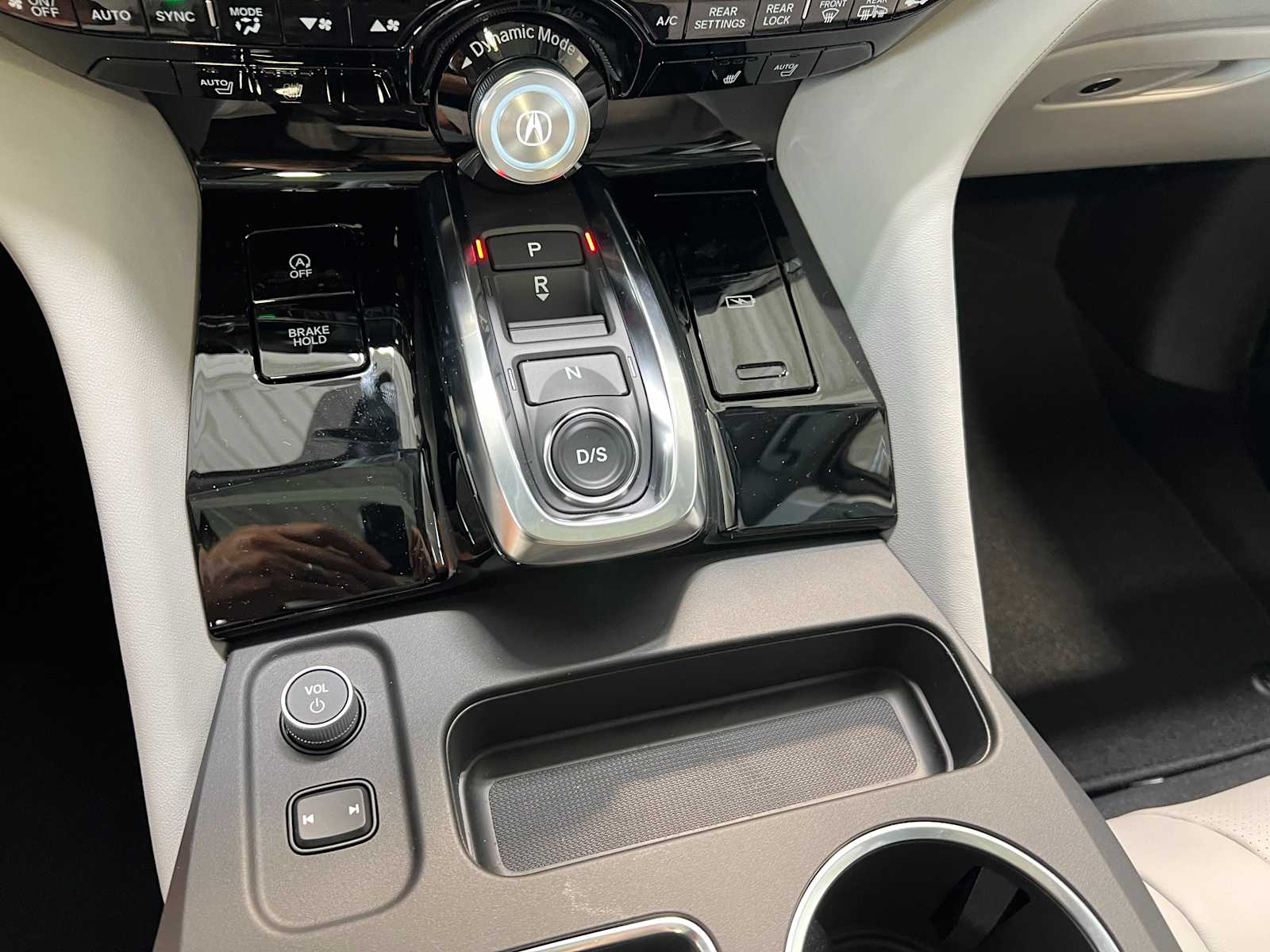 Thumbnail: 2026 Acura MDX - 19