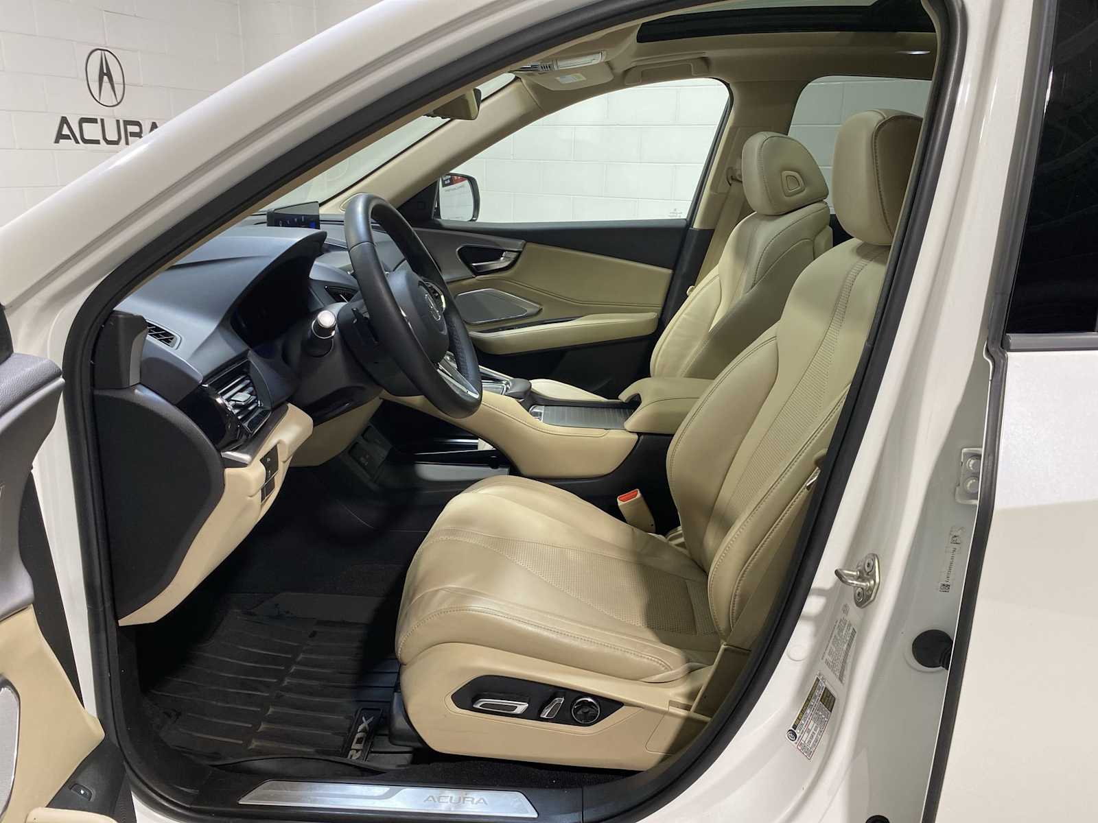 Thumbnail: 2019 Acura RDX - 2