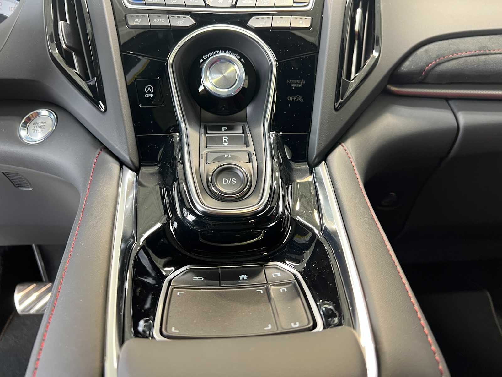 Thumbnail: 2026 Acura RDX - 24