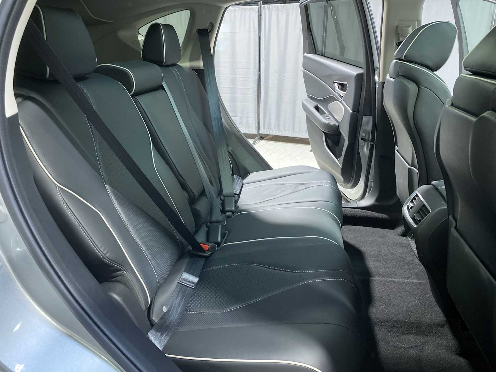 Thumbnail: 2025 Acura RDX - 13