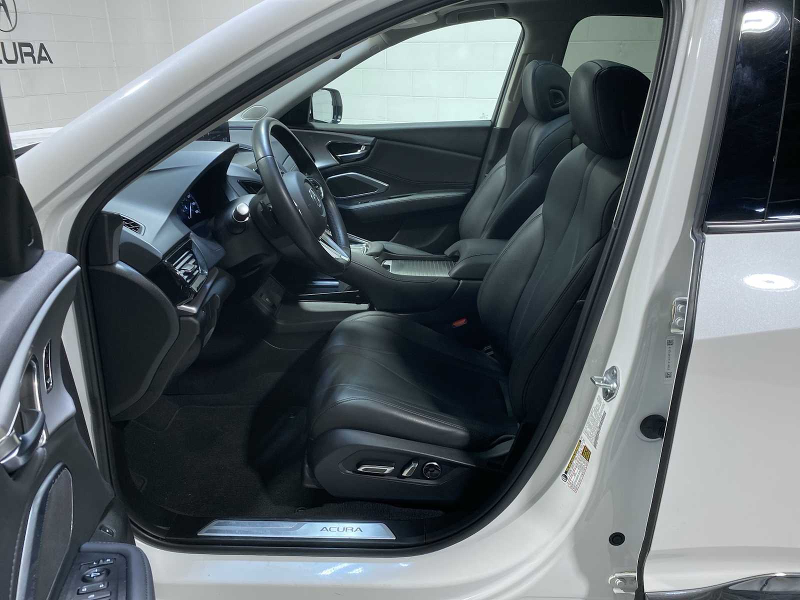 Thumbnail: 2023 Acura RDX - 2